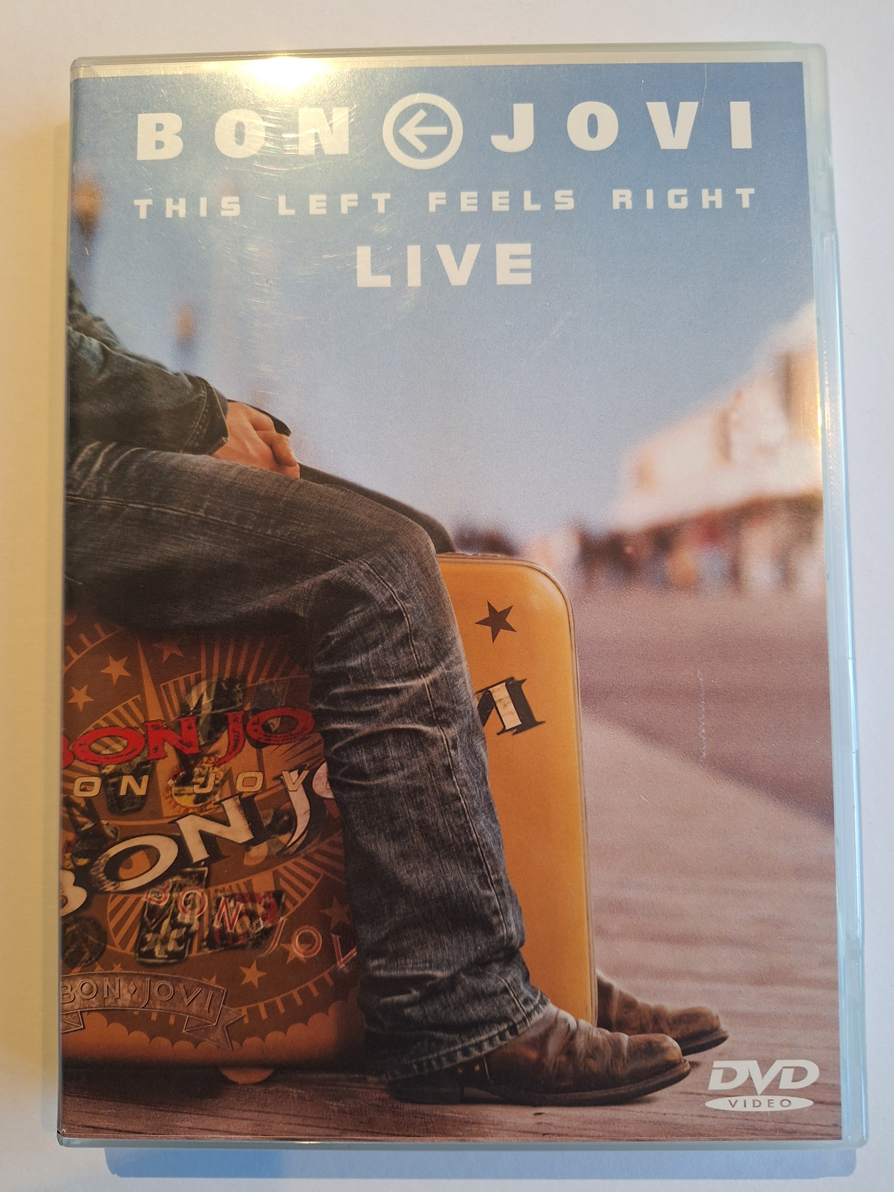 DVD – Bon Jovi "This Left Feels Right" Live